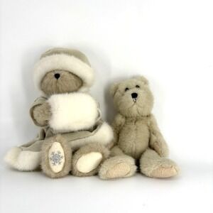 Boyd's Bear Sara Beth Crystalfrost 12 Inches Christmas Bear Lot 2